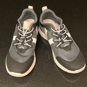 (NEW) Vionic Women’s Norelle Walking Sneakers
